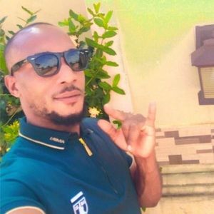 Meet your Posher, Bright